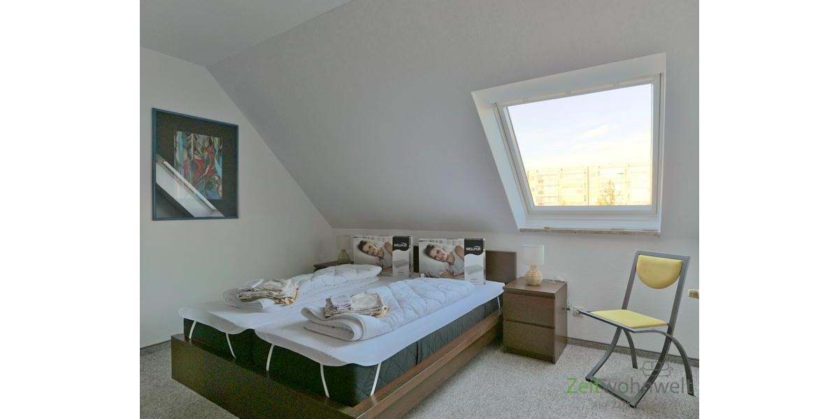 Blick ins Schlafzimmer