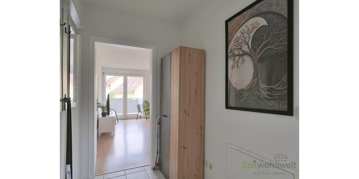 Wohnungsflur mikt Garderobe