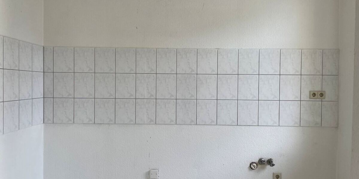 Küchenbereich mit Fliesenspiegel