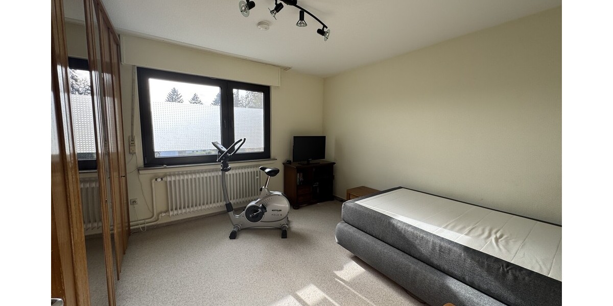 Schlafzimmer 1 O.G.