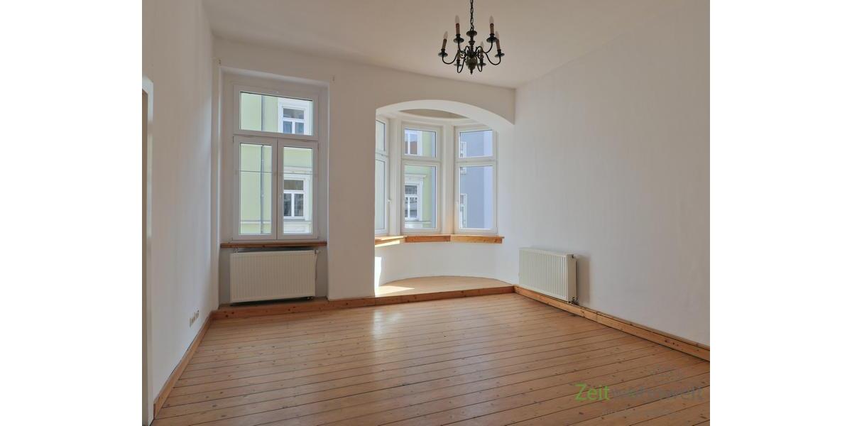 Wohnzimmer mit Erker