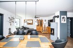 Neuwertiges Einfamilienhaus mit Kamin, PV-Anlage und Energieeffizienz A+ - Einfamilienhaus Cham / Vilzing Vilzing | Angebot:26786340