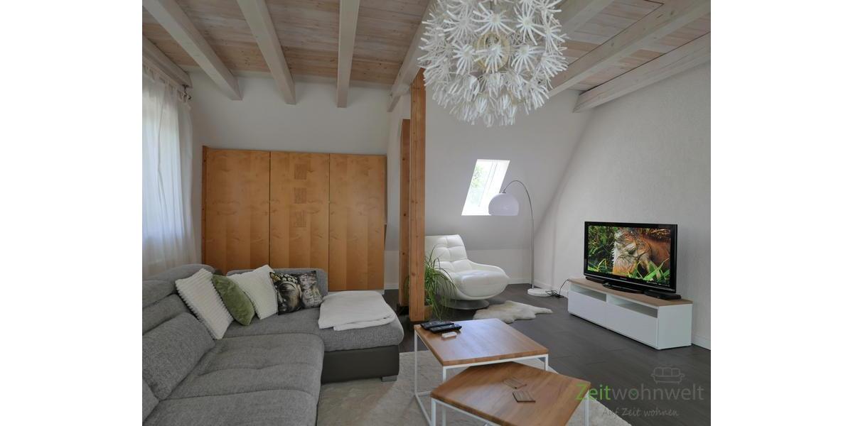 Blick zum TV-Sessel