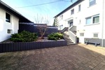 Großzügiges Wohnen für zwei Generationen: Poolbereich mit Poolbar & barrierefreiem EG - Zweifamilienhaus Katzweiler | Angebot:24408767