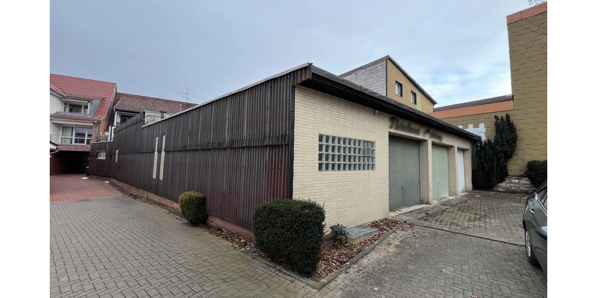 Garagengebäude