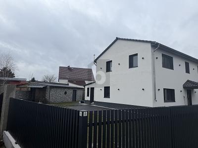 IHR NEUES ZUHAUSE IN RUHIGER LAGE - Doppelhaushälfte Finowfurt Finowfurt | Angebot:27095246