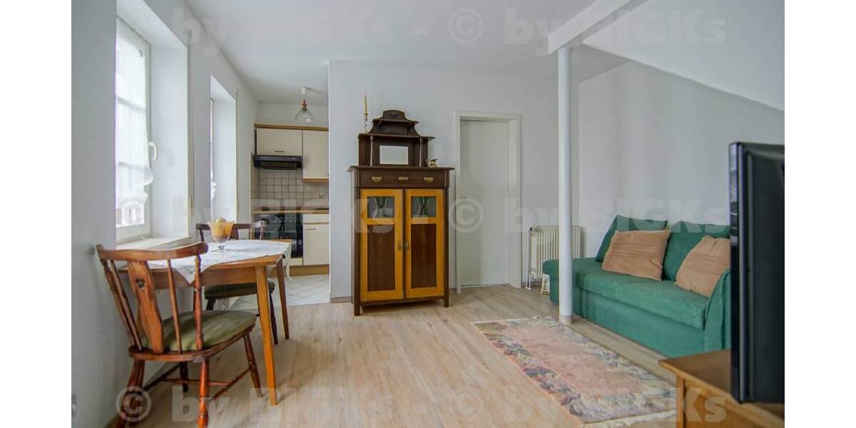 BIGKs - Suhl Lautenberg Möblierte 2 Raumwohnung,sepKüche&Wannenbad (-;) - 2- Suhl Suhl Lautenberg | Angebot:17898753