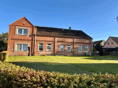 VIEL RAUM UND PRIVATSPHÄRE - CHARMANTES ZUHAUSE - Zweifamilienhaus Tarnow | Angebot:27365754