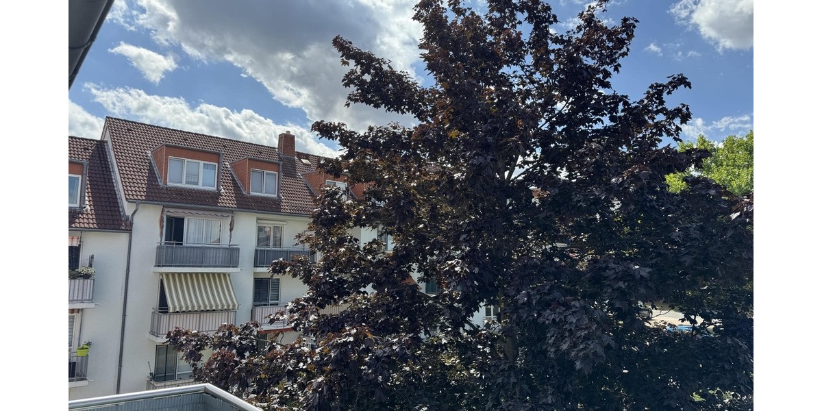 Aussicht von Balkon an Wohnzimmer