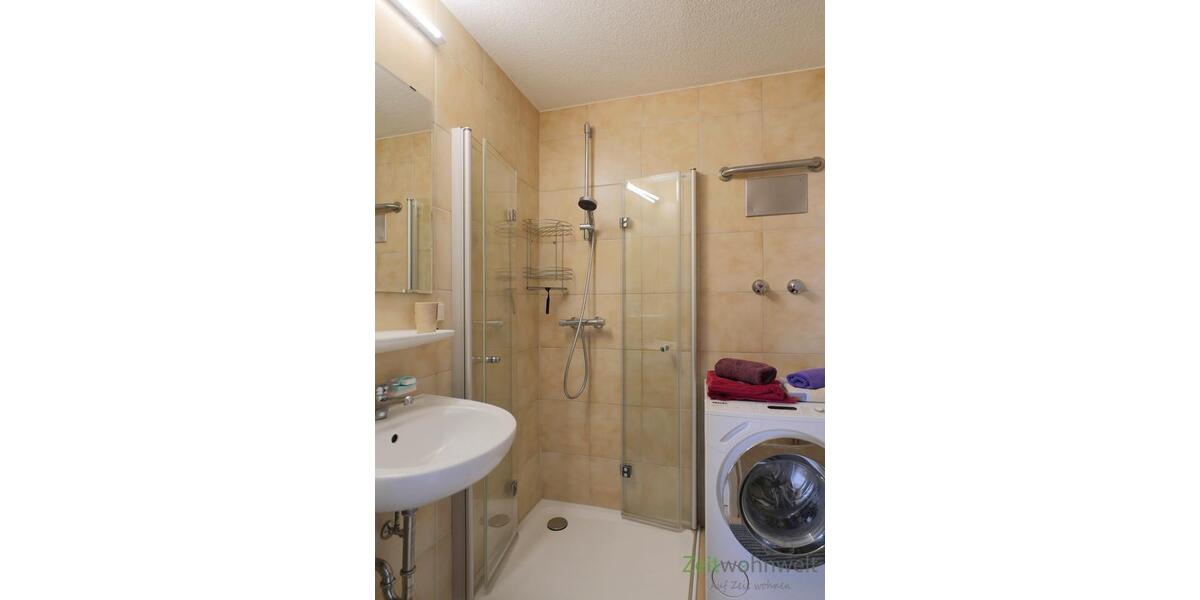 Dusche im Bad