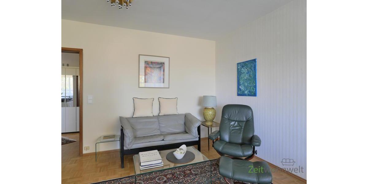 (EF1377_M) Kassel-Stadt: Bad Wilhelmshöhe, exclusives, möbliertes Apartment mit Dachbalkon, Parkettböden und Aufzug - Etagenwohnung Kassel Bad Wilhelmshöhe | Angebot:26340740