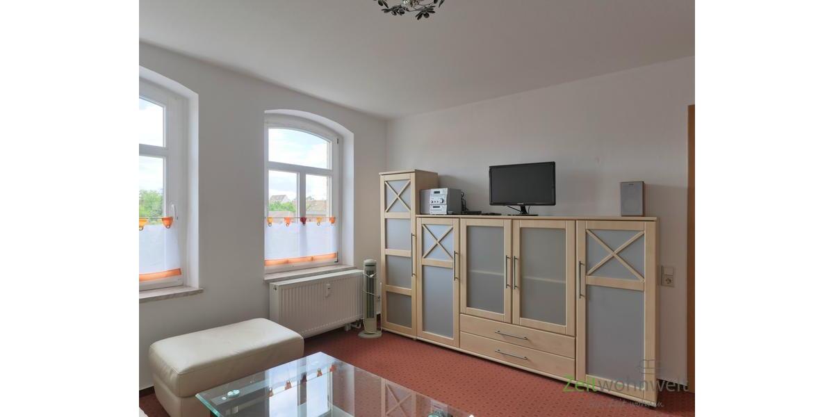 Schrankwand, Radio und TV