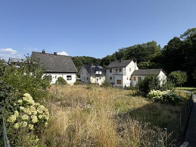 TRÄUME VERWIRKLICHEN - FAMILIENFREUNDLICH WOHNEN - Grundstück Haiger | Angebot:27493609