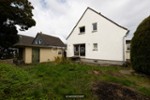 Traumhaus für Paare: Moderne Räume, freistehende Badewanne & viel Potenzial im Grünen - Einfamilienhaus Essen Stadtbezirk IV | Angebot:27248509