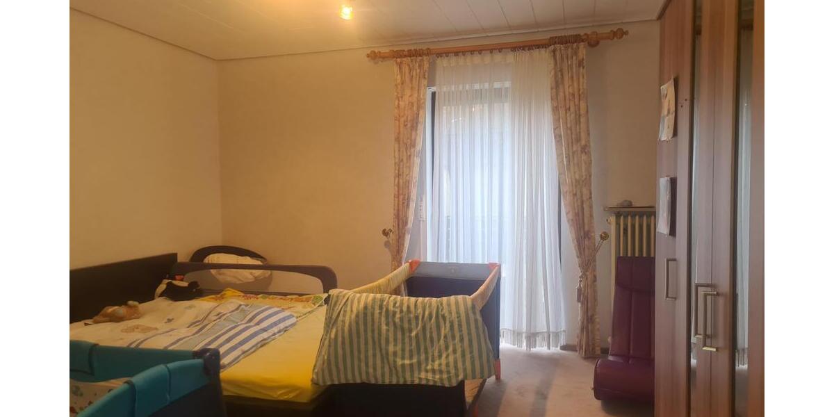 14. Schlafzimmer EG