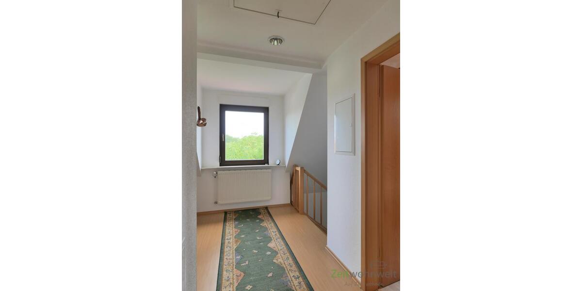Flurblick zum Treppenaufgang