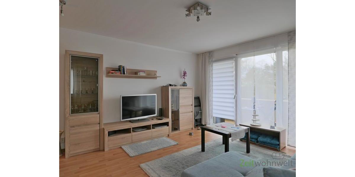 (EF1123_M) Fulda: Innenstadt, möbliertes Apartment mit Stellplatz, WLAN, Aufzug und Balkon - Etagenwohnung Fulda Innenstadt | Angebot:26876696