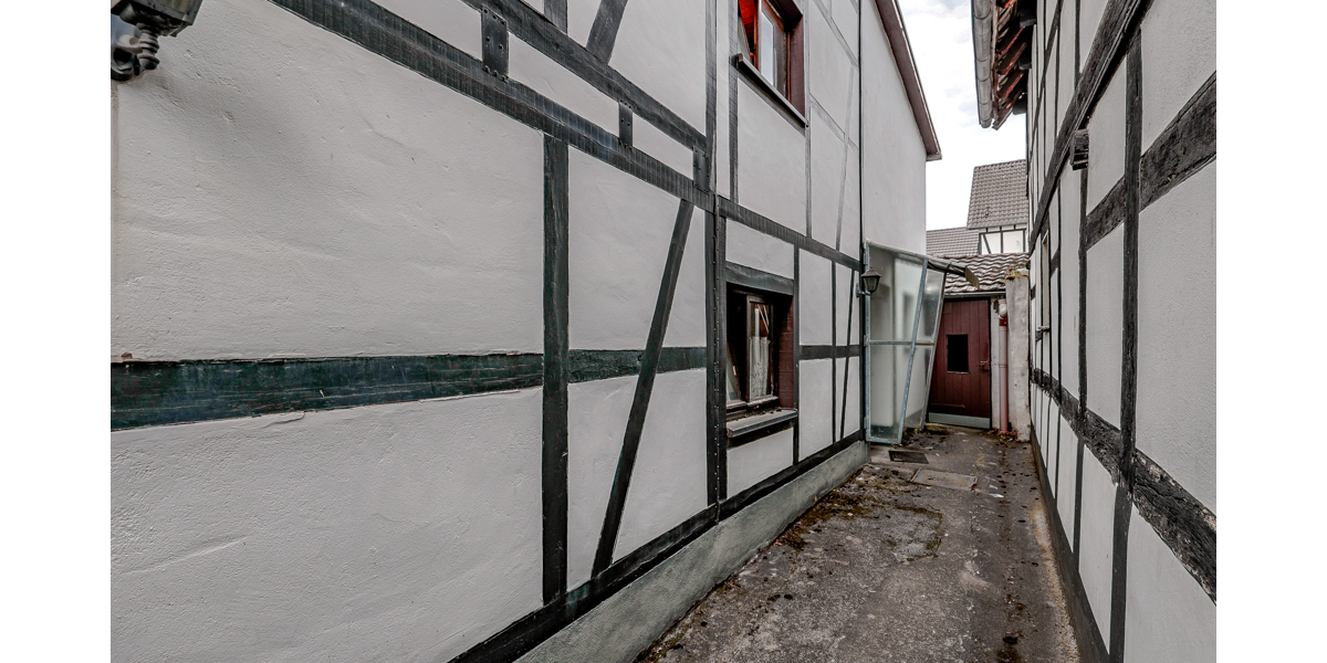 Hauseingang rechtes Haus