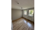 Geräumige 5-Zimmer-Wohnung mit Balkon - Etagenwohnung Gotha | Angebot:27400685