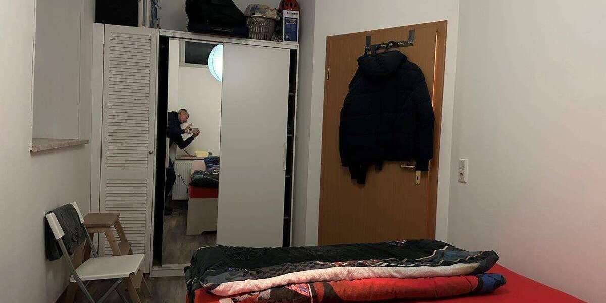 Schlafzimmer (2)