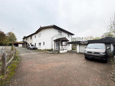 IHRE BESSERE HÄLFTE MIT 2 WOHNEINHEITEN - Doppelhaushälfte Steinburg | Angebot:27145277