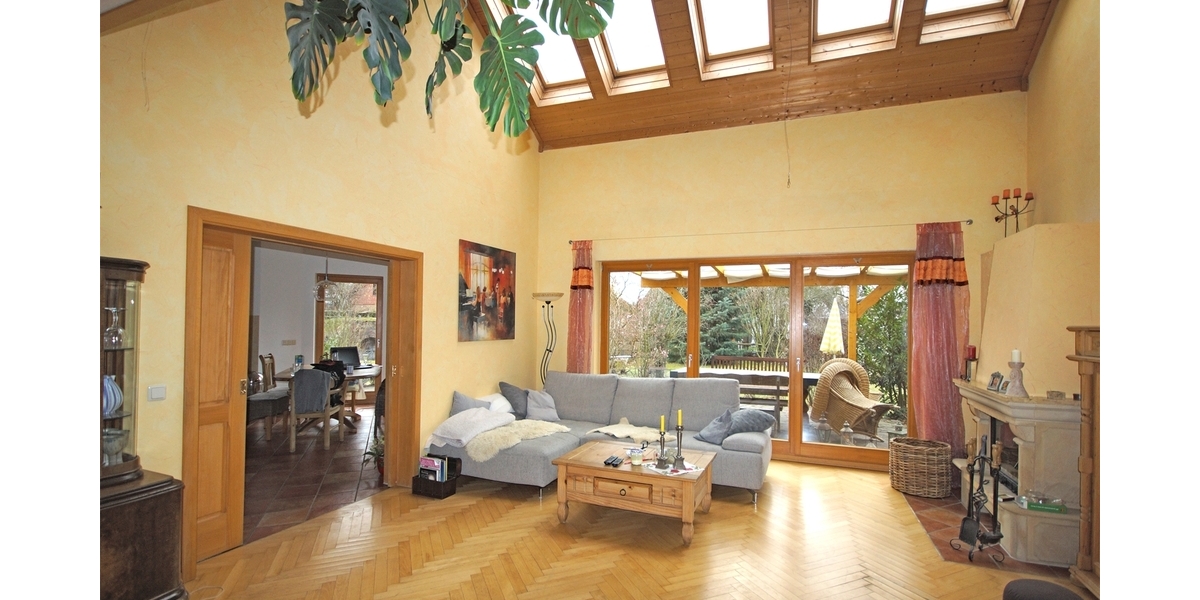EG. Wohnzimmer (2)