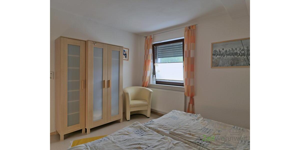 Kleiderschrank