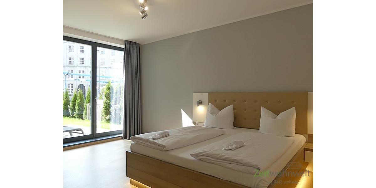großes Schlafzimmer