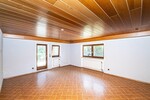 Charmantes Zweifamilienhaus mit großem Grundstück, Waldanteil und viel Potenzial - Zweifamilienhaus Zell | Angebot:26618521