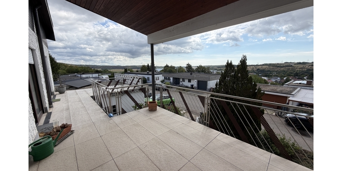 Ansicht Außen Balkon