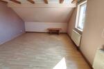 2 Zi. Wohnung im Dachgeschoss mit Stellplatz - Etagenwohnung Adelsdorf | Angebot:27541175
