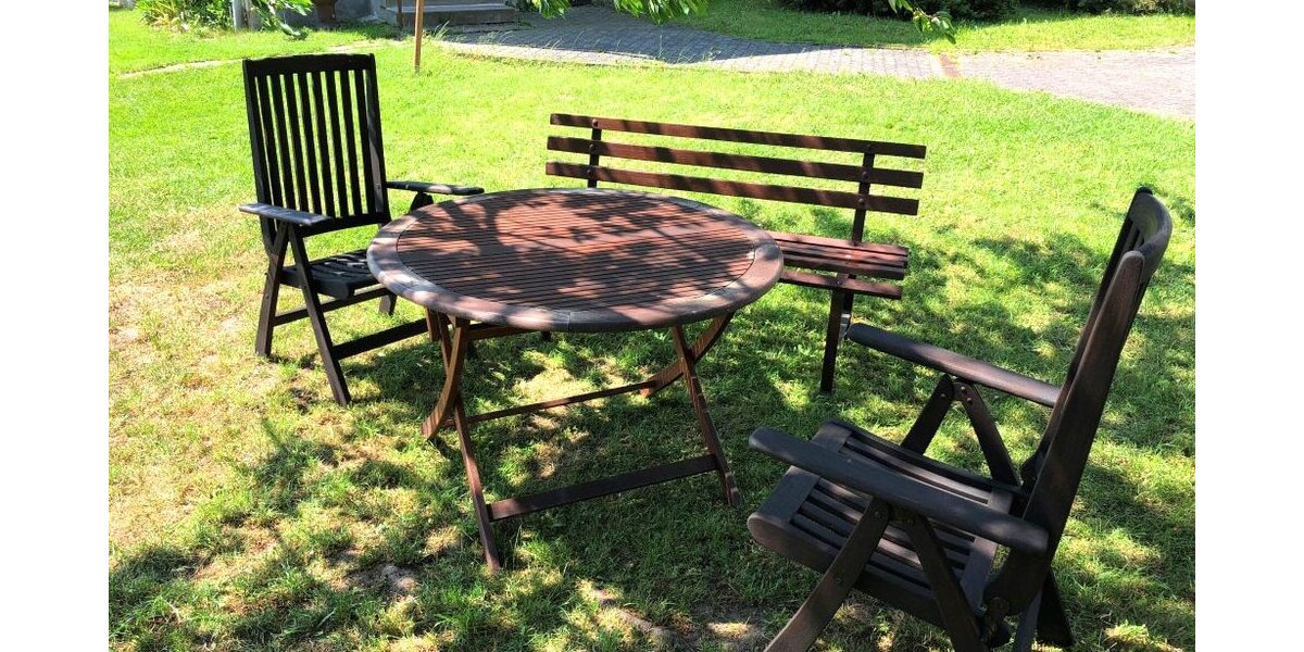 Garten mit Obstbäumen
