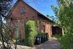 Interessantes Wohnhaus mit 2 Wohnungen, Nebengebäude und Grünland - Einfamilienhaus Stolzenau | Angebot:26757283