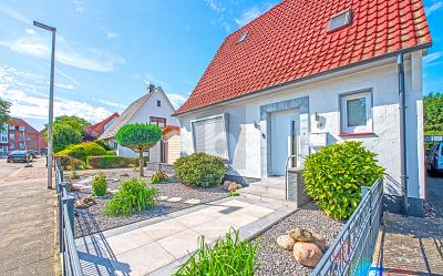 MODERNE AUSSTATTUNG & TOP-SANIERUNG - Doppelhaushälfte Delmenhorst Düsternort | Angebot:27453156