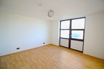 Bezugsfreie, barrierearme und frisch renovierte 2 Zimmer ETW mit Terrasse, Aufzug und TG-Stellplatz. - Etagenwohnung Sankt Augustin | Angebot:26777828