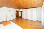 Großzügiges Haus mit 2 Wohneinheiten möglich – ideal für Familie oder Vermietung - Einfamilienhaus Schönsee | Angebot:26443086