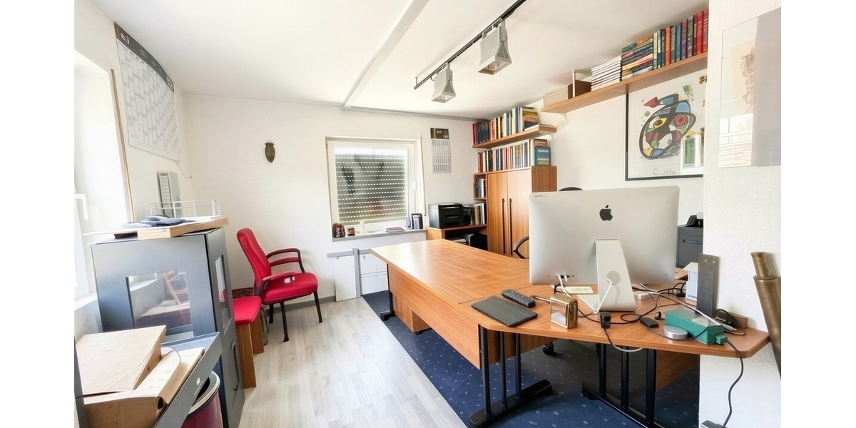 Arbeitszimmer - (KI generiert)