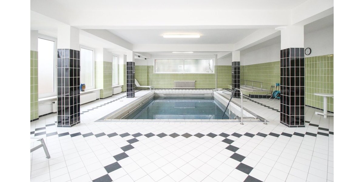Schwimmbad in Haus Nr. 18