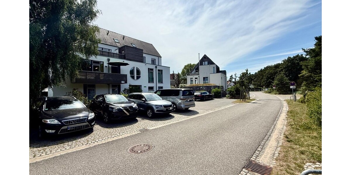 Straßenansicht