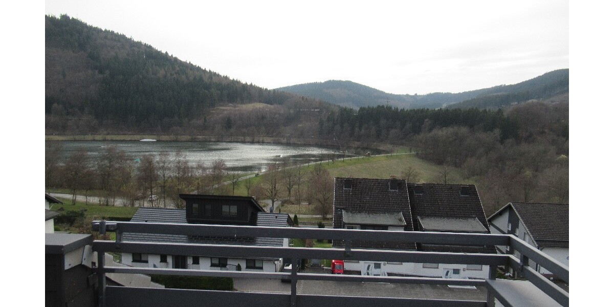geräumige DG-Wohnung mit traumhaftem Ausblick! - 3- Winterberg | Angebot:26802227