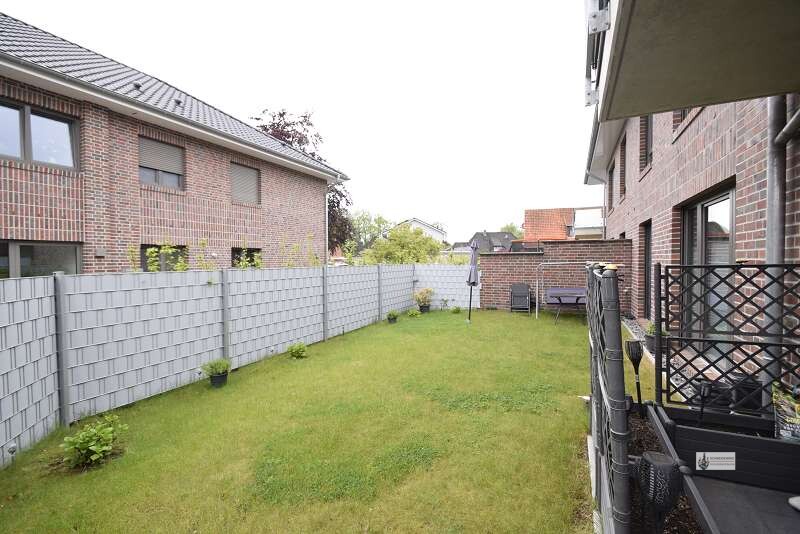 Blick in den eigenen Gartenteil