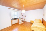 Großzügiges Haus mit 2 Wohneinheiten möglich – ideal für Familie oder Vermietung - Einfamilienhaus Schönsee | Angebot:26443086