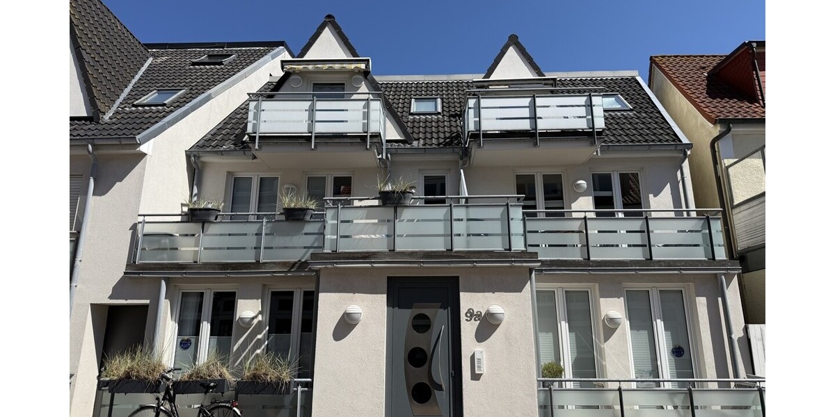Norderney: Damenpfad! Bezugsfreie 3-Zimmerwohnung mit 2 Balkonen - Etagenwohnung Norderney | Angebot:27235287