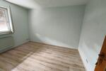 Ortsrandlage -3 Zi. Wohnung im EG mit Garage, Keller und Garten (auf Wunsch) - Etagenwohnung Adelsdorf OT | Angebot:27370413
