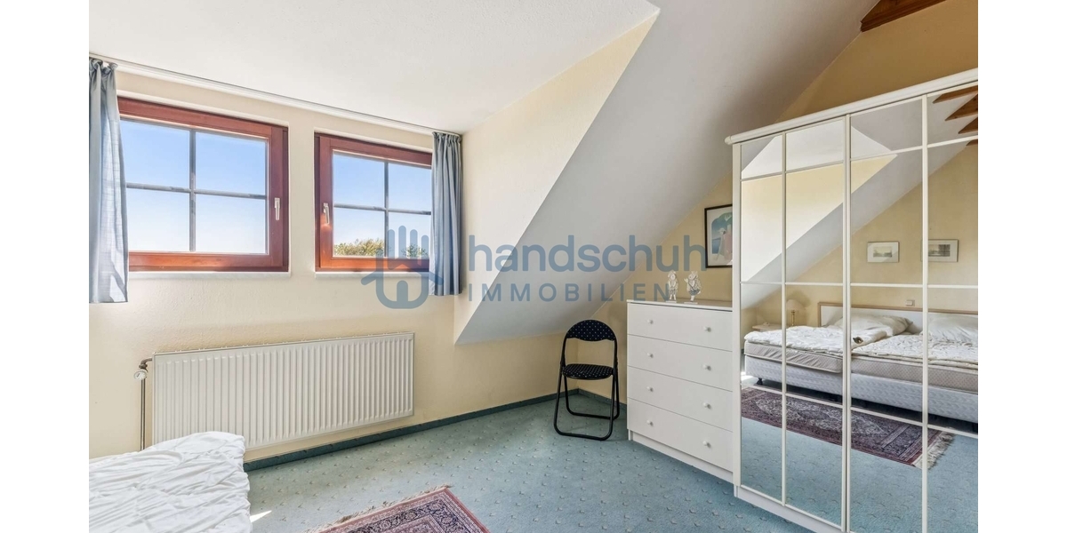 Schlafzimmer 2