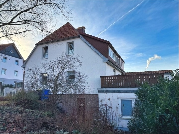 Seite mit Anbau