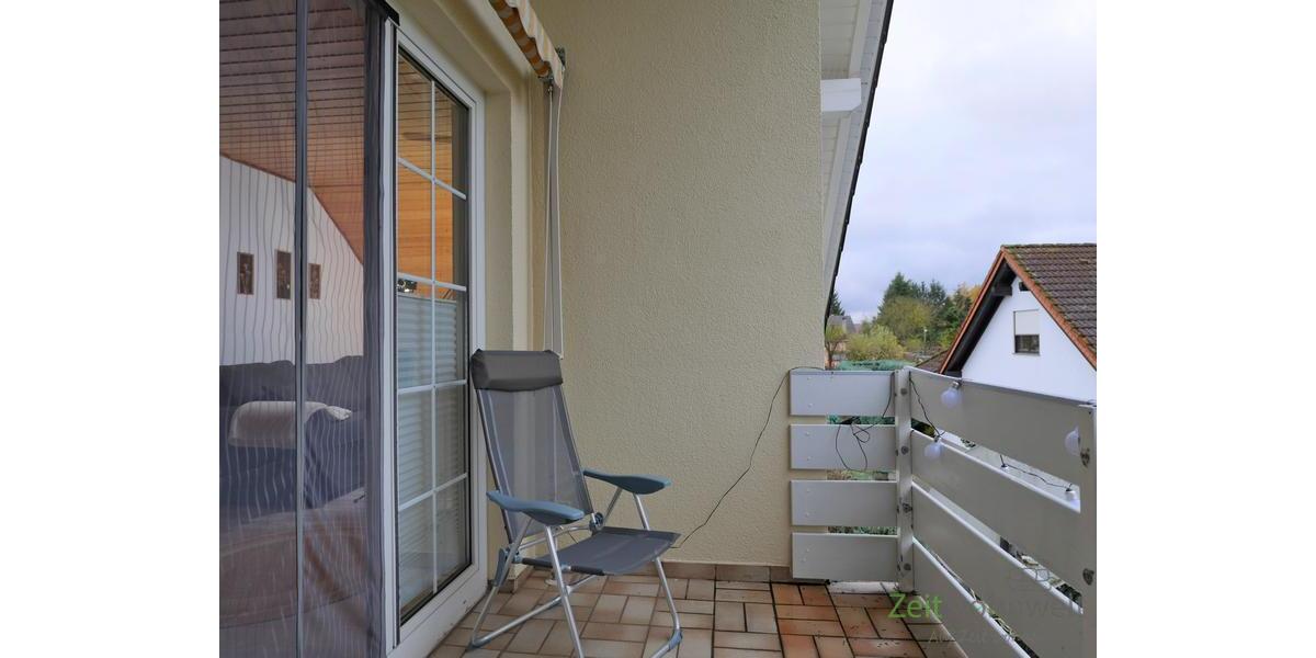 überdachter Balkon zum Garten
