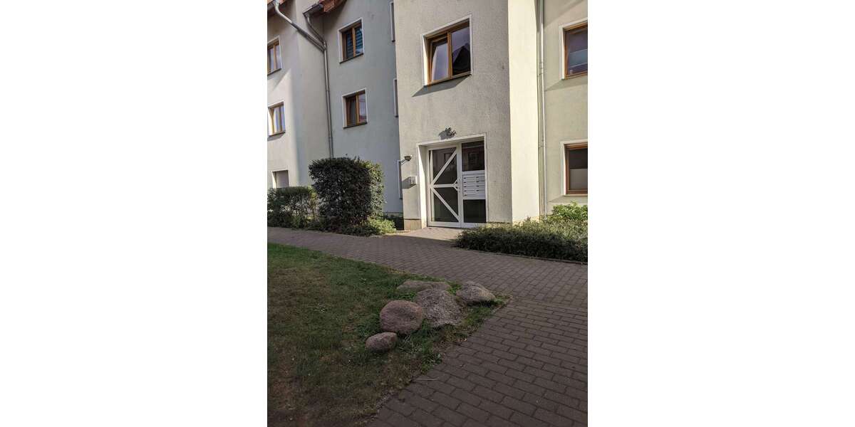 ruhige 3 Zimmer-Wohnung mit Balkon - Appartement Magdeburg Buckau | Angebot:10983293