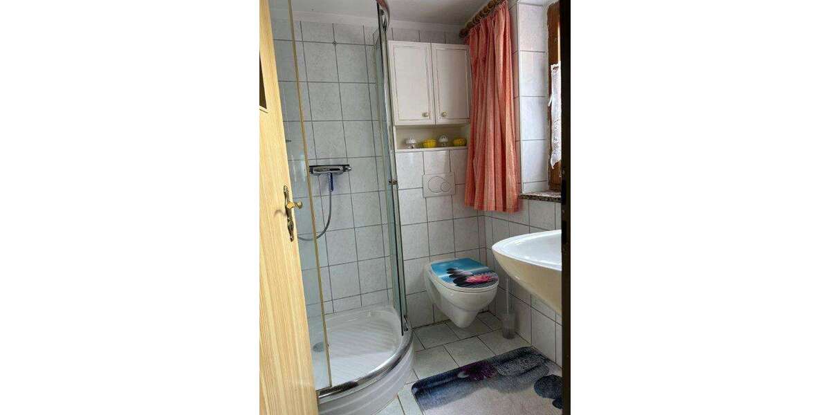 Bad Einliegerwohnung
