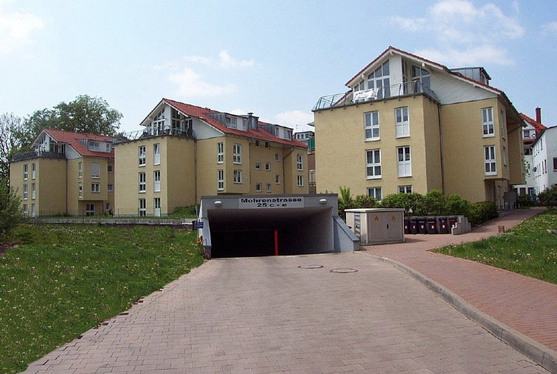 Zufahrt TG und Zugang Wohnanlage